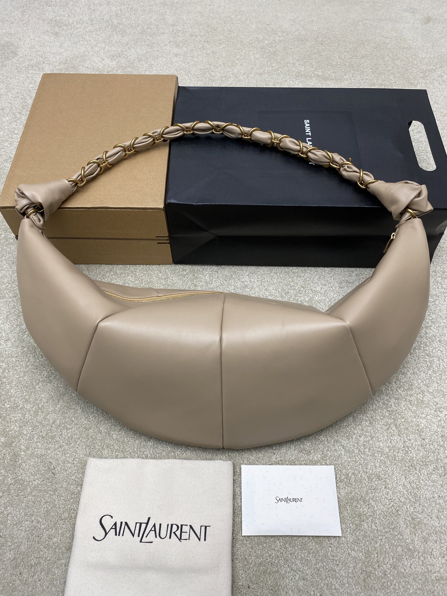 Y51 26SS Amalia-62x28x4CM