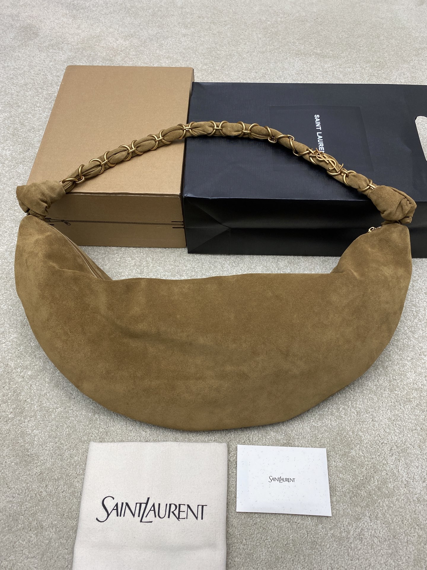 Y51 26SS Amalia-62x28x4CM
