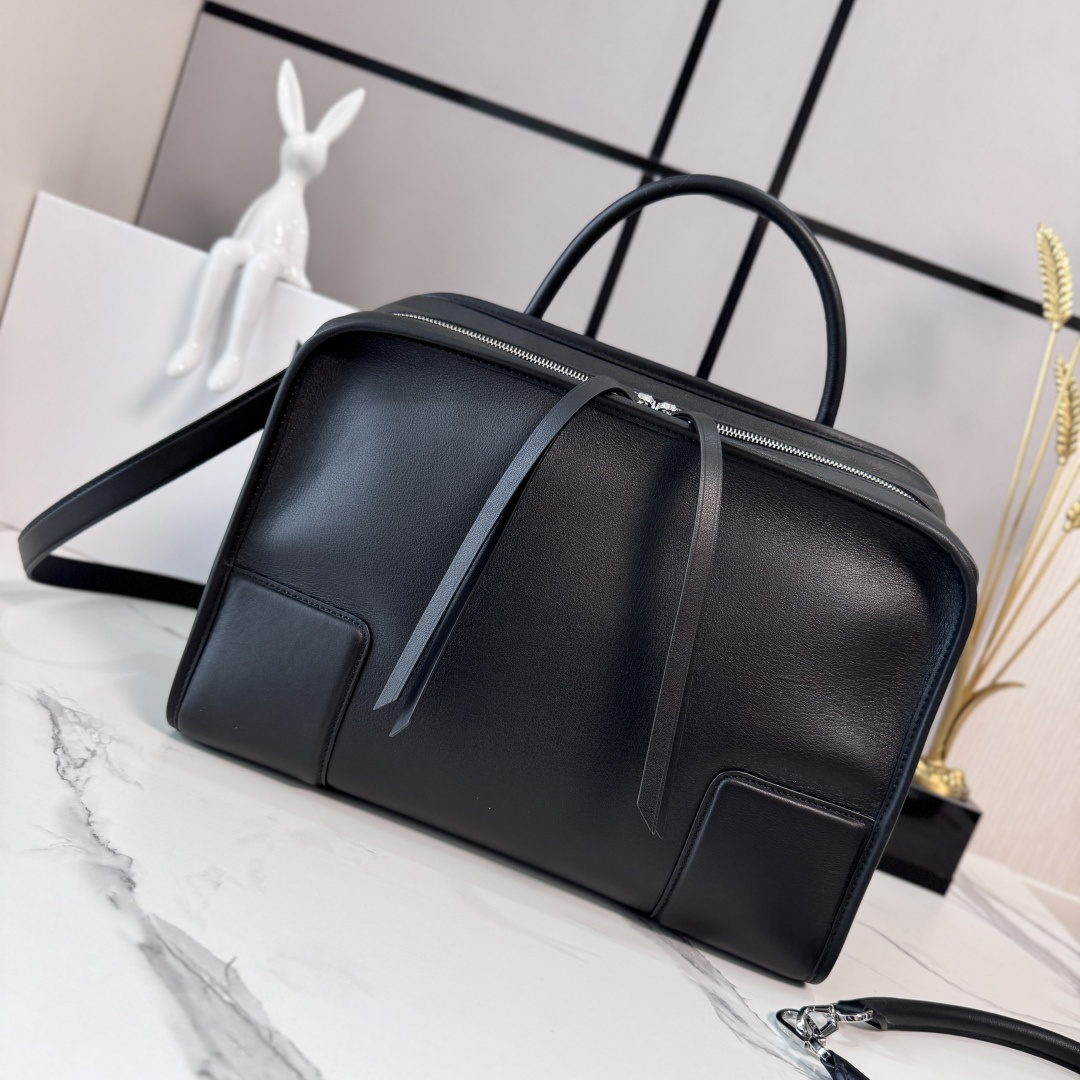 Amazona 180 Bag In Soft Calfskin Black-34.5*14*27CM