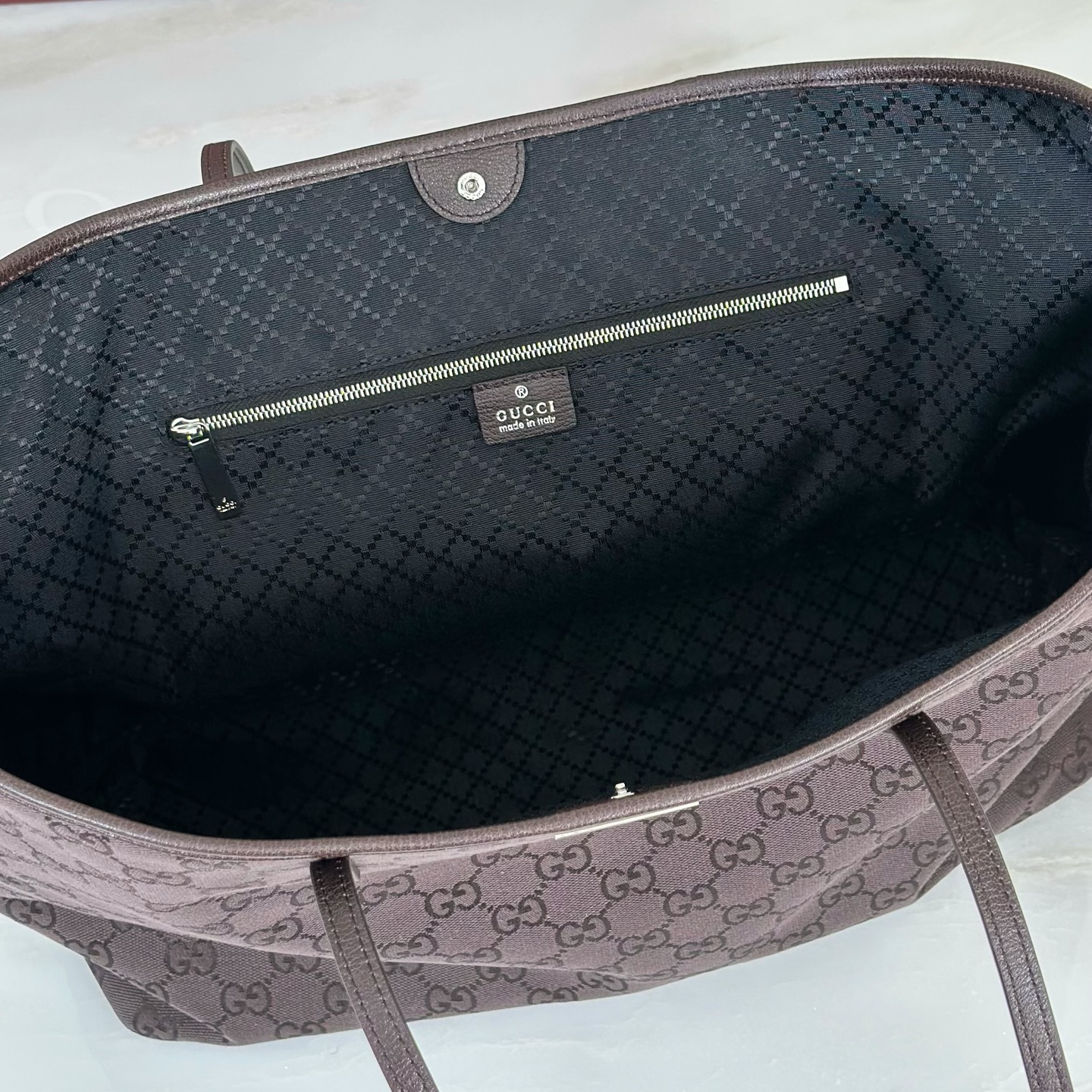 Gv*c* Generation Tote Bag-38x29.5x13CM
