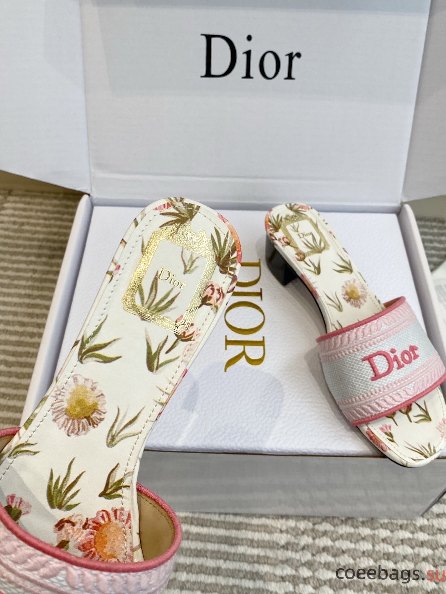 Diro Slippers