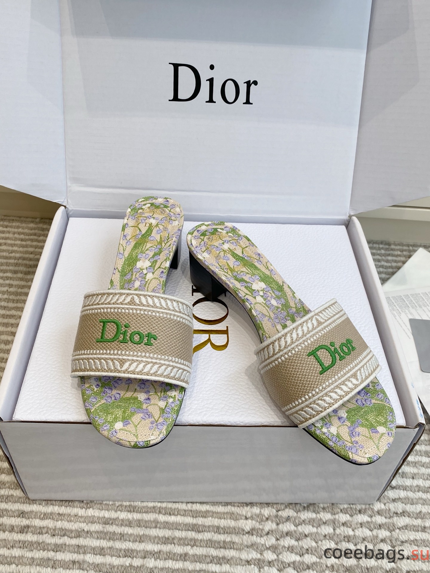 Diro Slippers