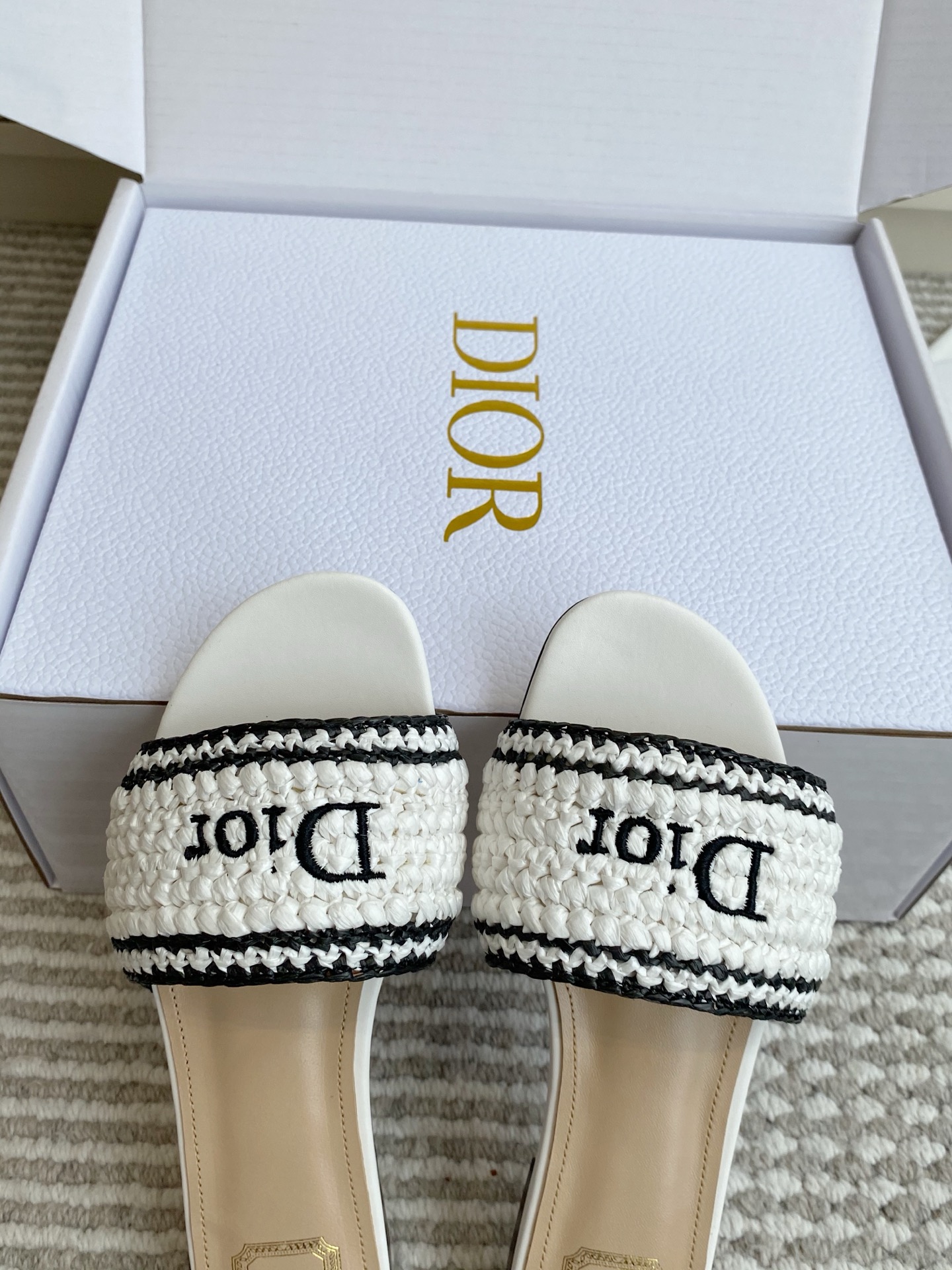 Diro Slippers
