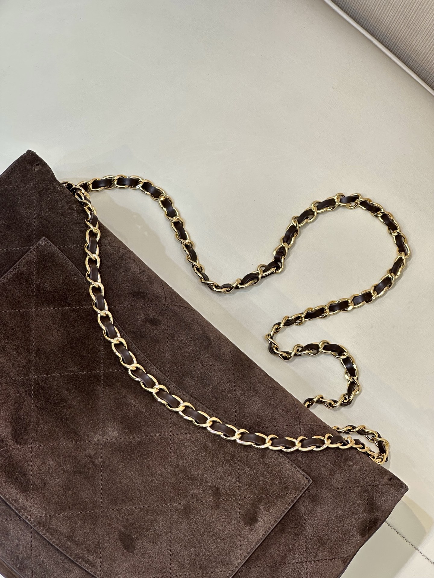 Ch@nel Maxi Flapbag , Grained Calfskin & Gold-Tone Metal, lLight-26*38.5*11CM
