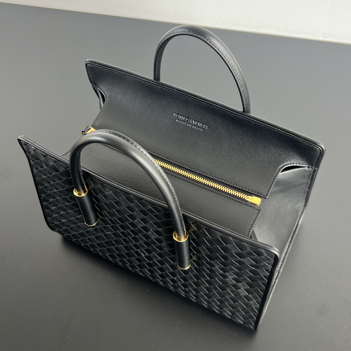 B0tt*ga Ven*ta Barbare Tote-30x20x18CM