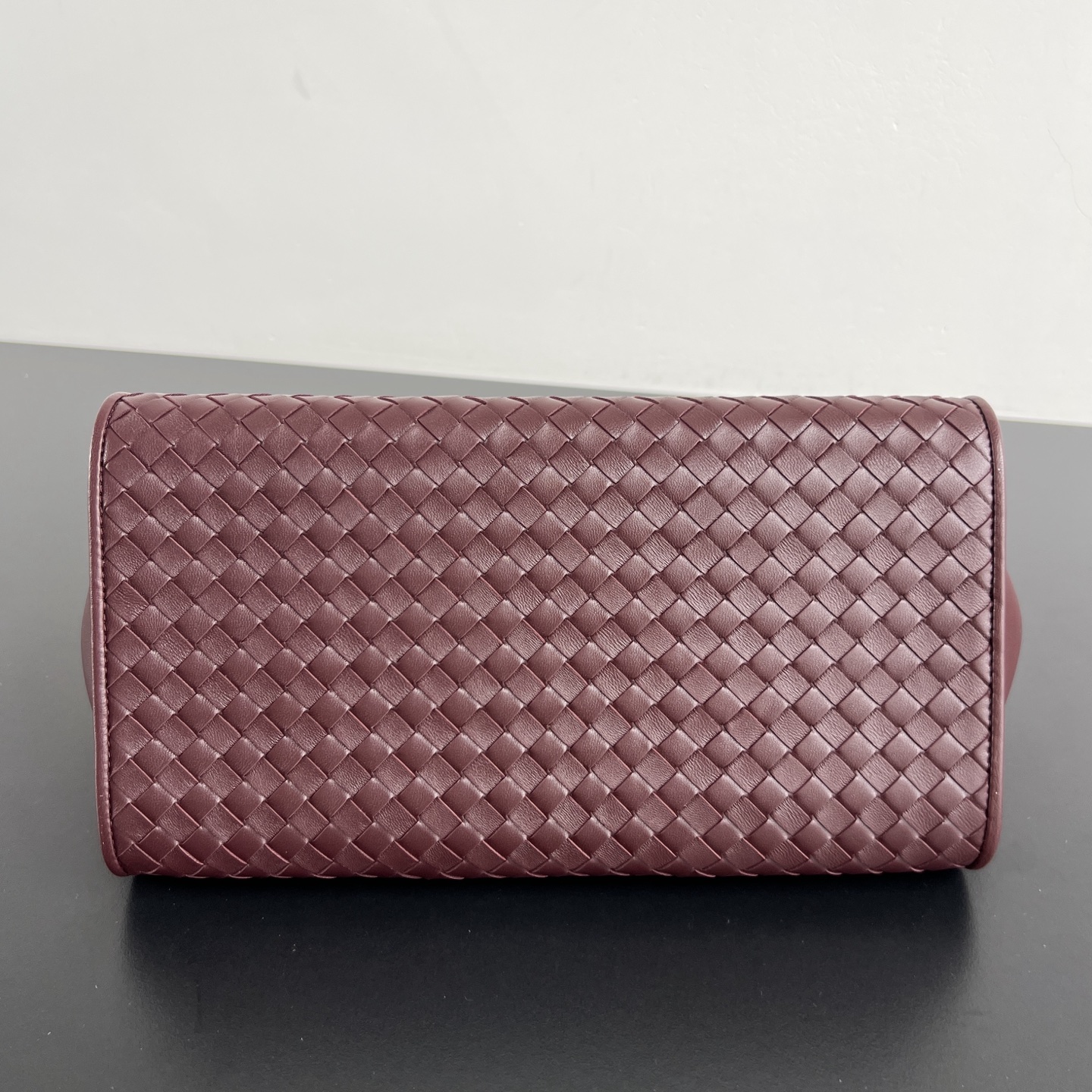B0tt*ga Ven*ta Barbare Tote-30x20x18CM