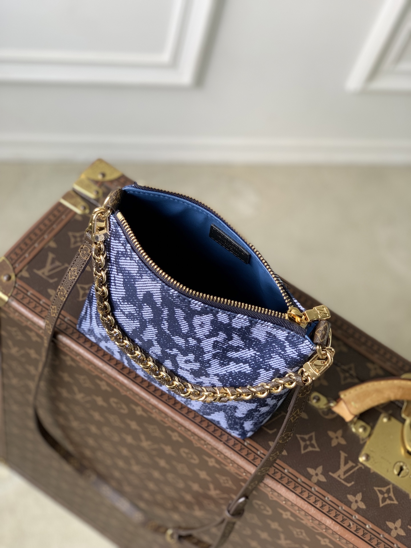 L0vis Vvtt0n Multipass Mini Handbags-M3A389-17.5 x 18 x 9.5CM