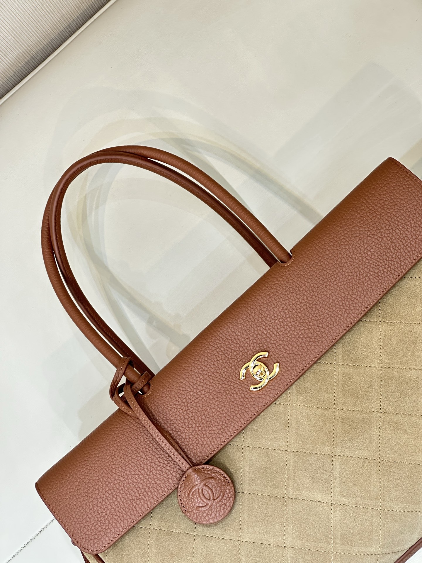 Ch@nel Medium Shopping Bag-38x 22 x 16CM