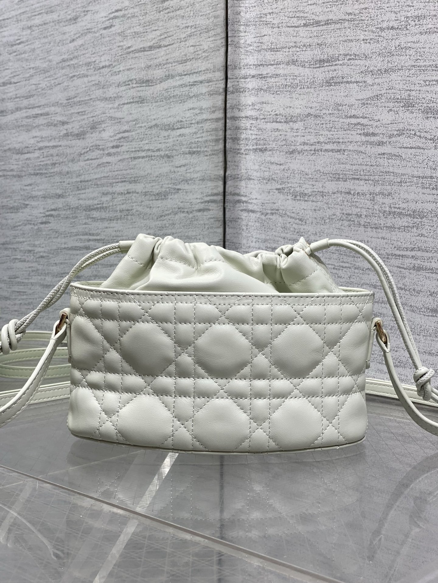Di*or Trave Bag-20*22*5.5CM