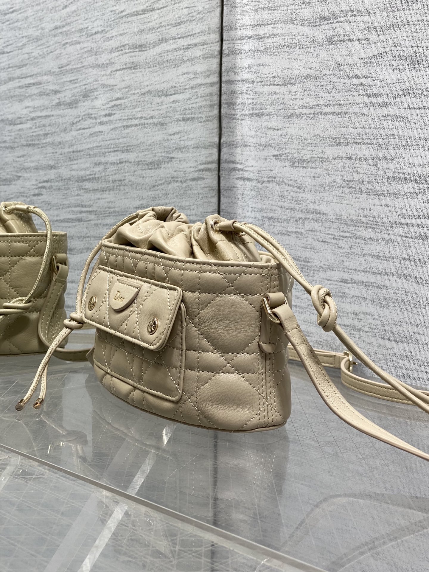 Di*or Trave Bag-20*22*5.5CM