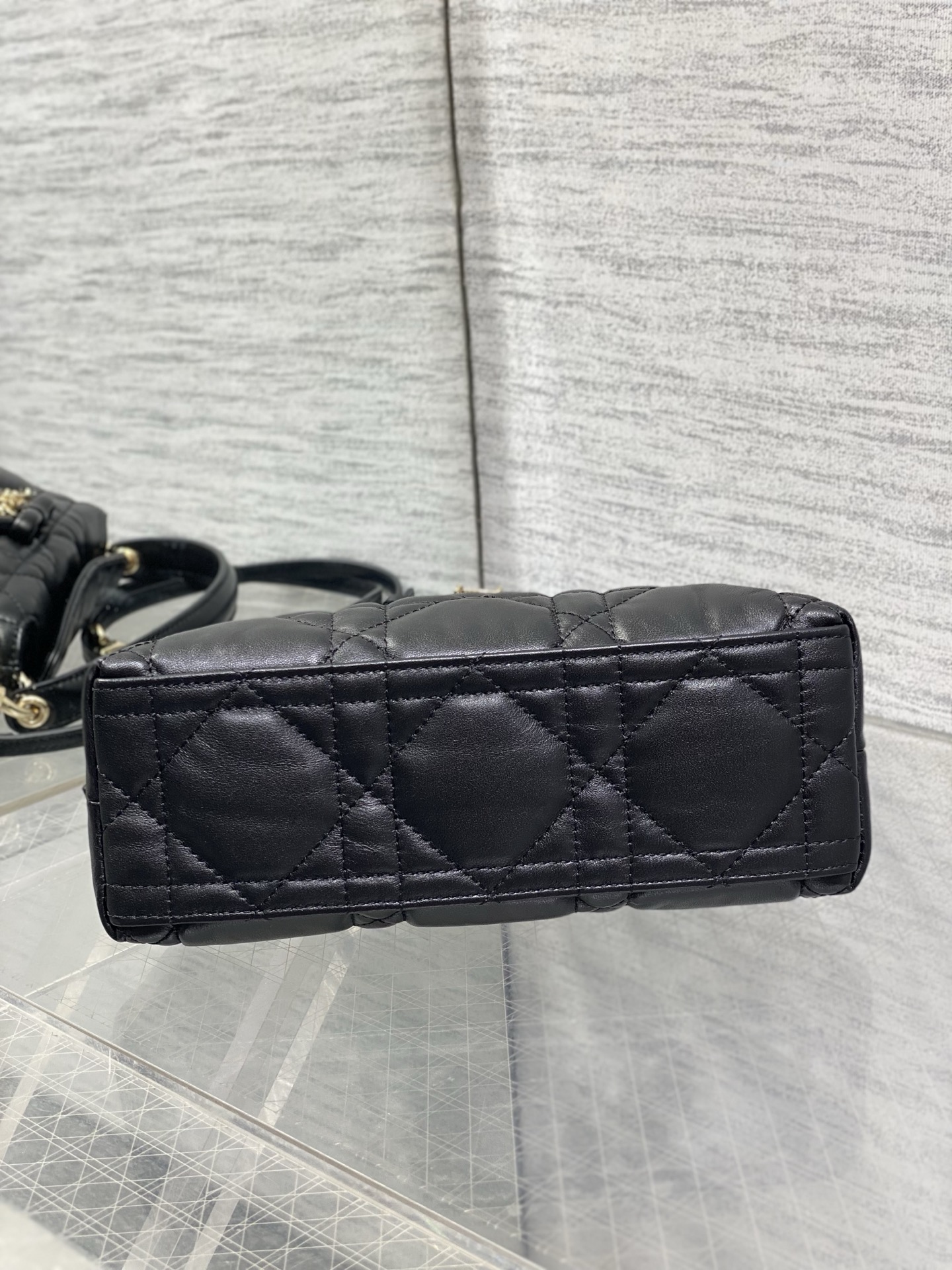 Di*or Top Handle Bag-22.5*9*13CM