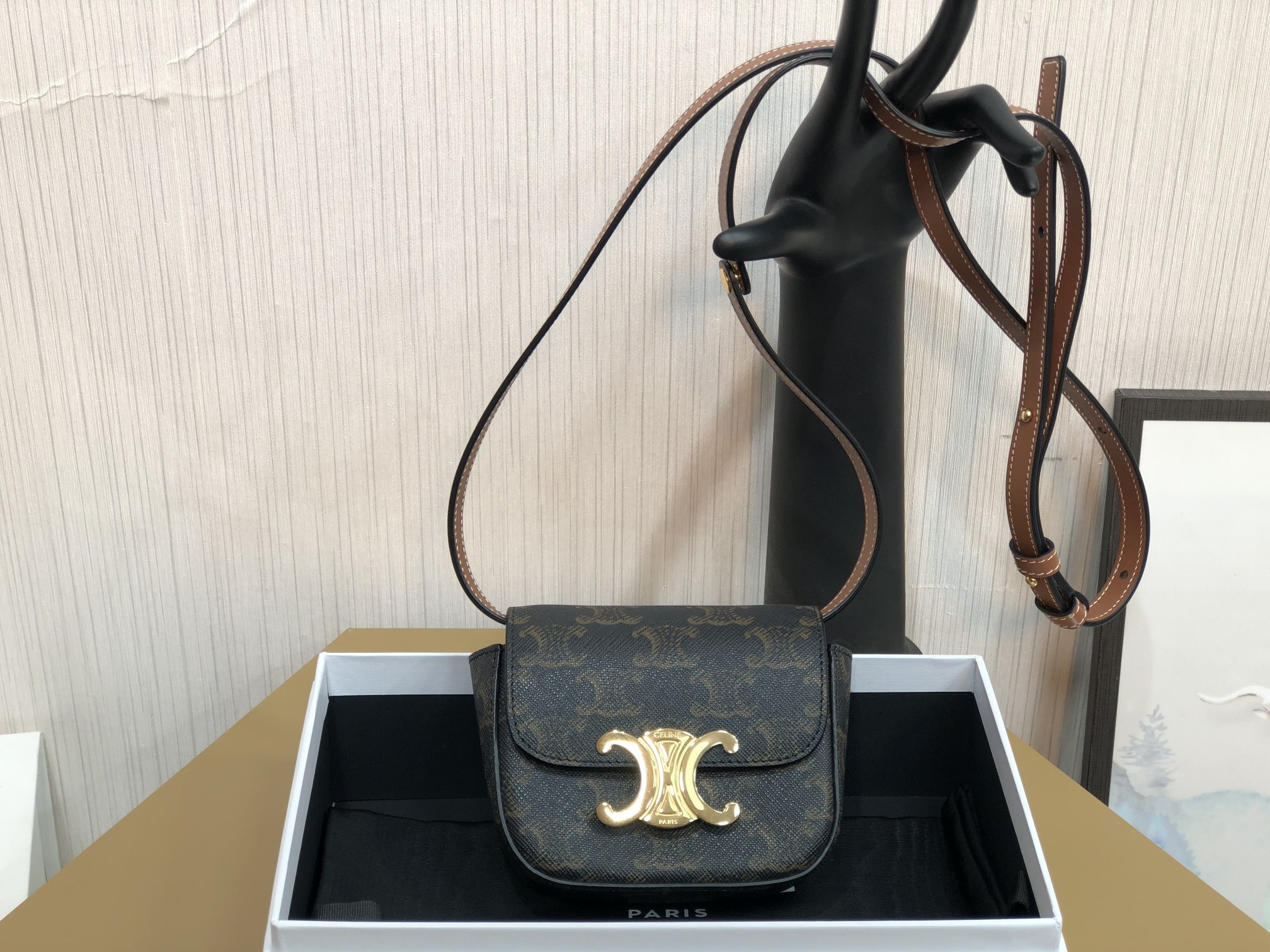 Ce**e triomphe shoulder bag-11*8*4cm