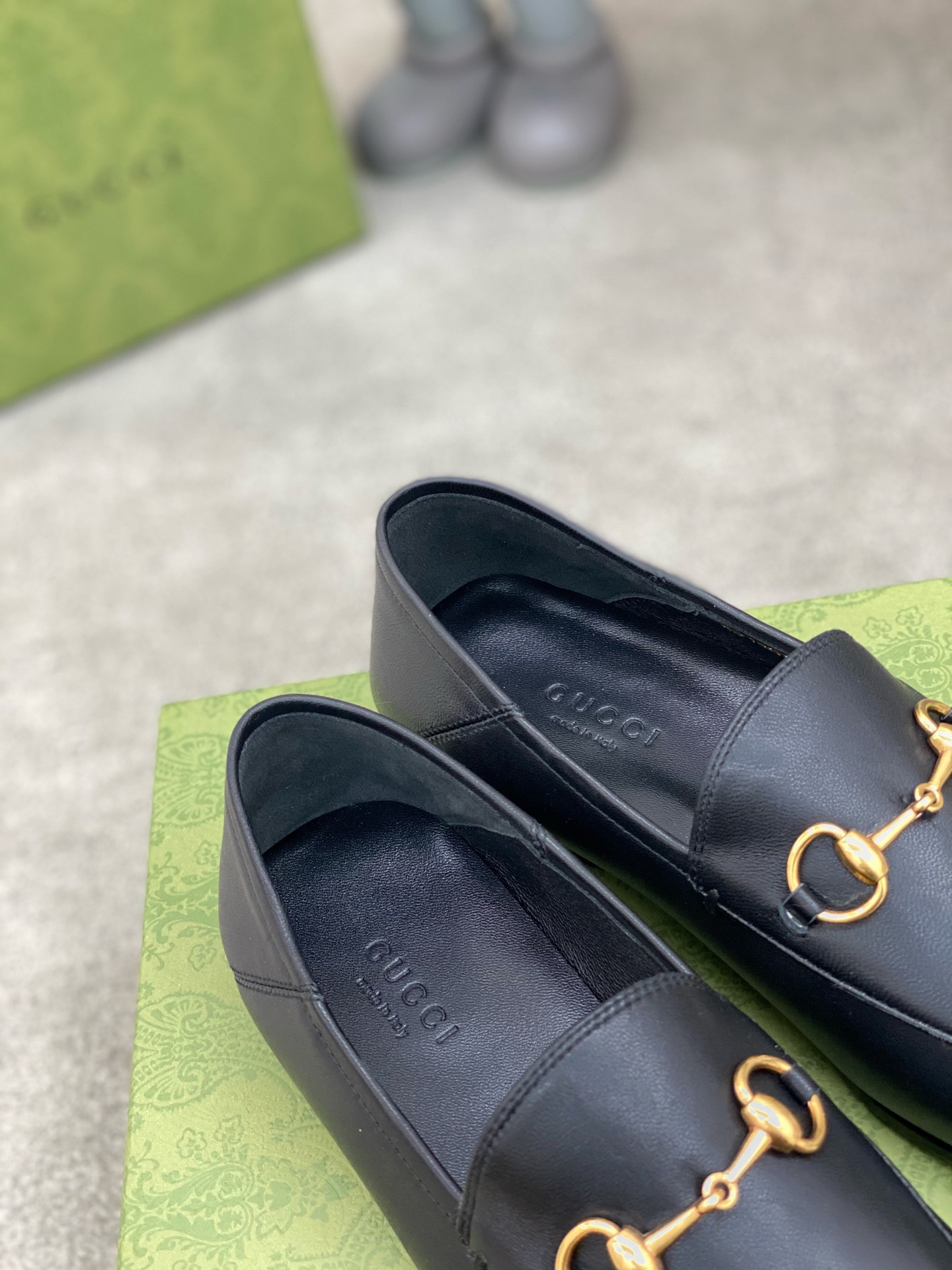 G*u*i loafers
