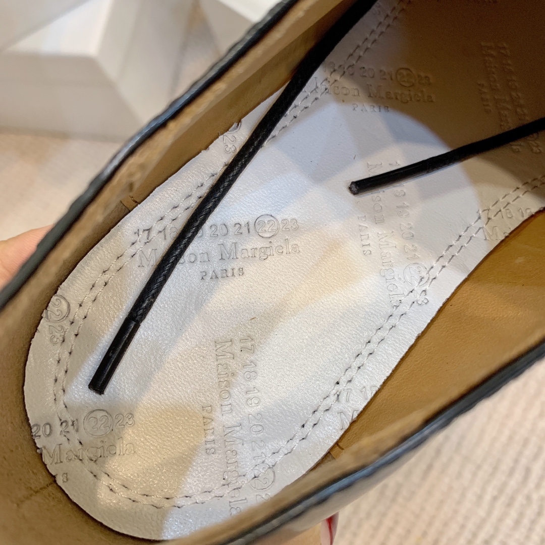 ma1s0n Marg*e1a loafers