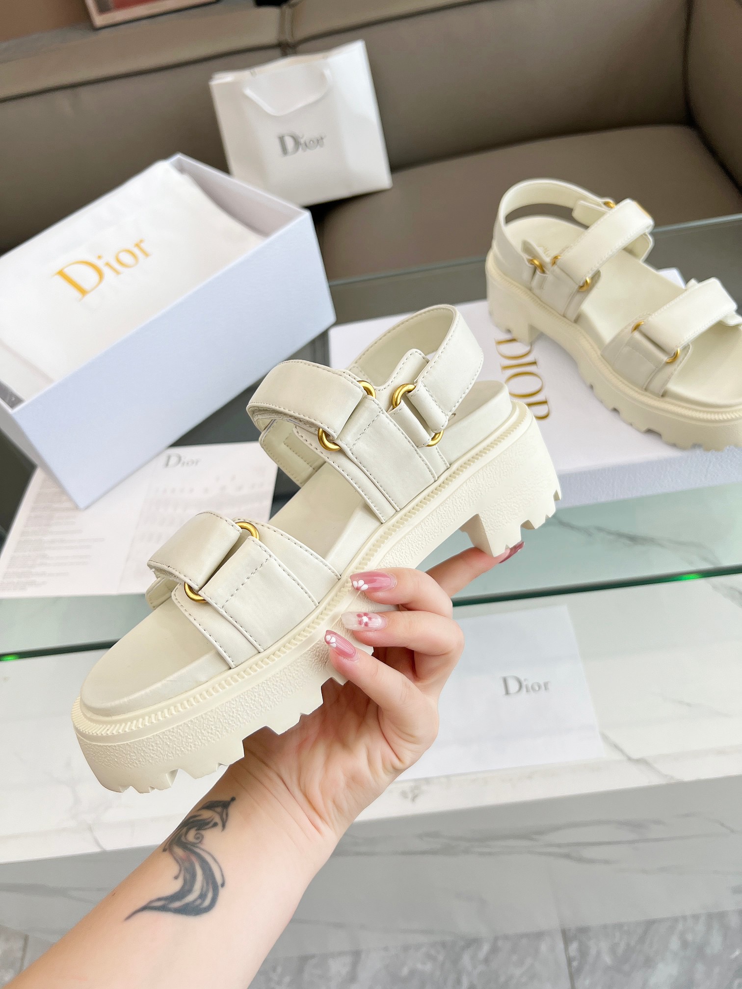 Diro Sandals