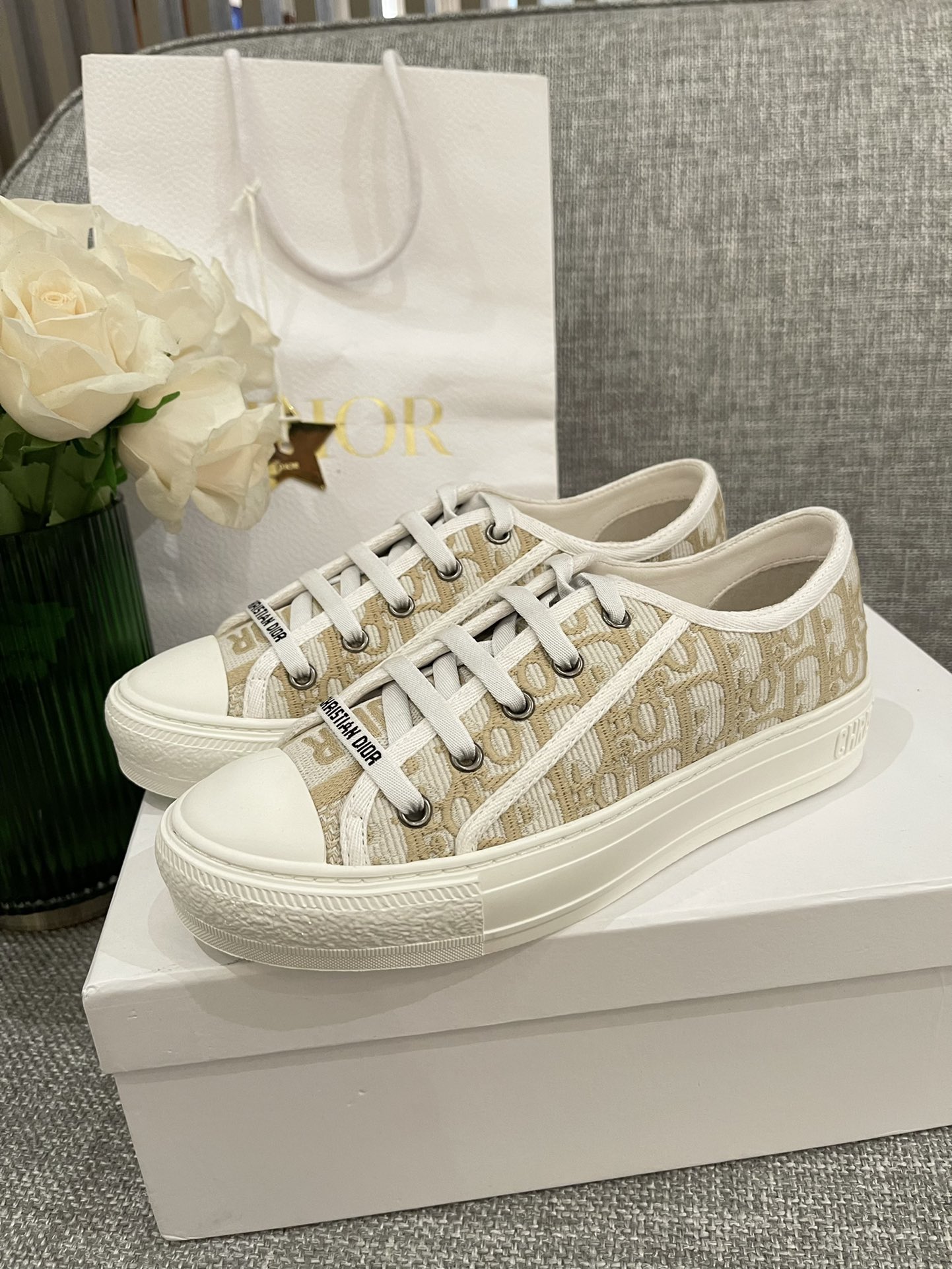 D*or sneakers