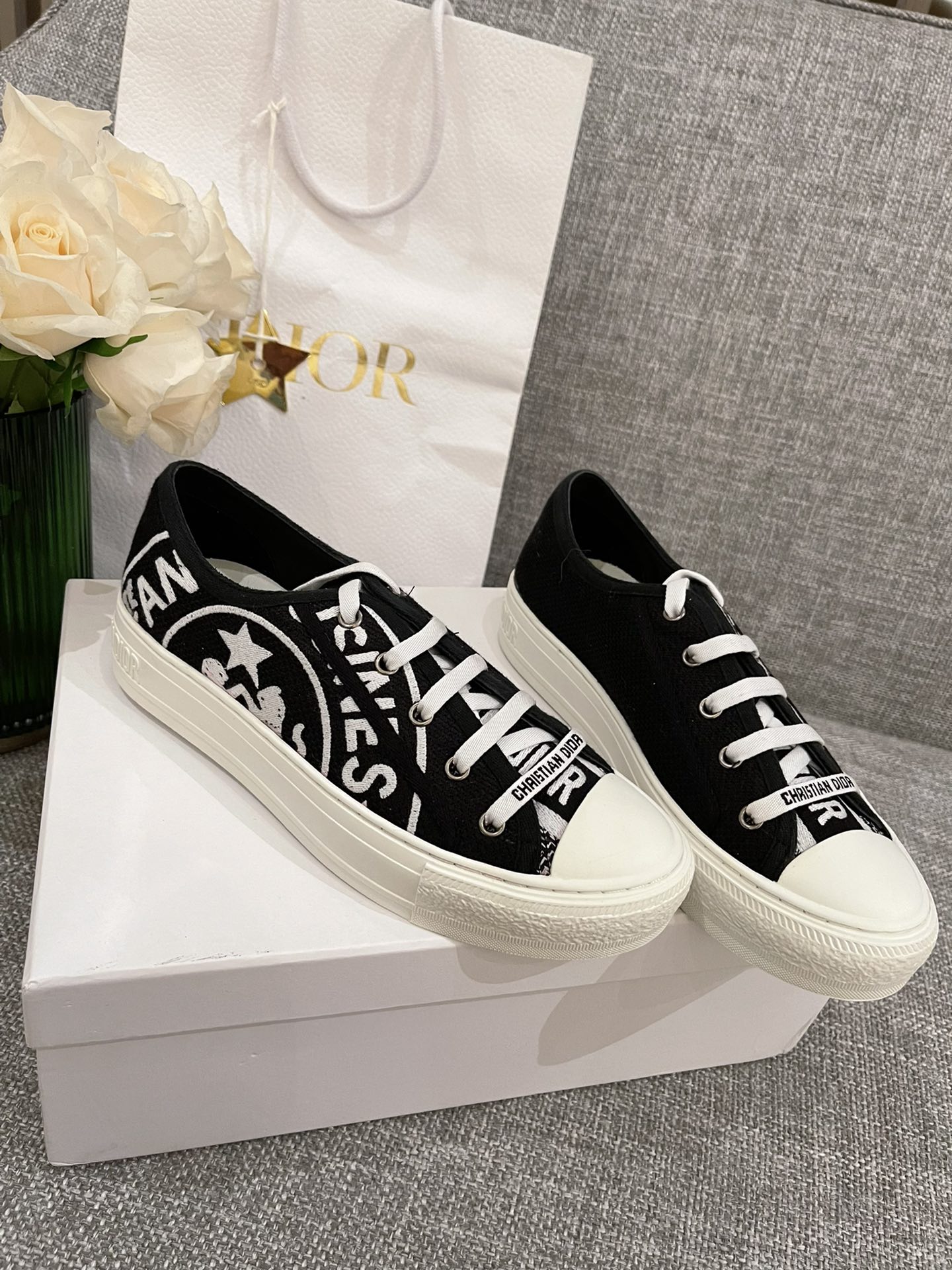D*or sneakers
