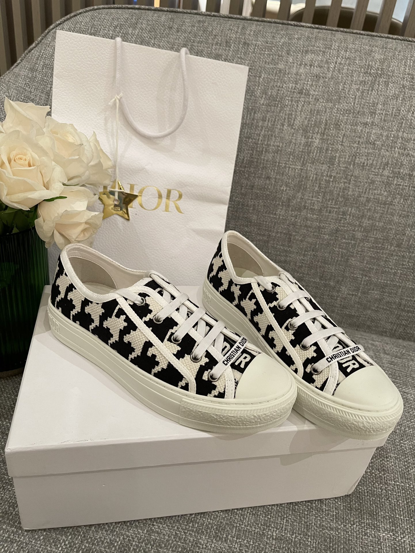 D*or sneakers