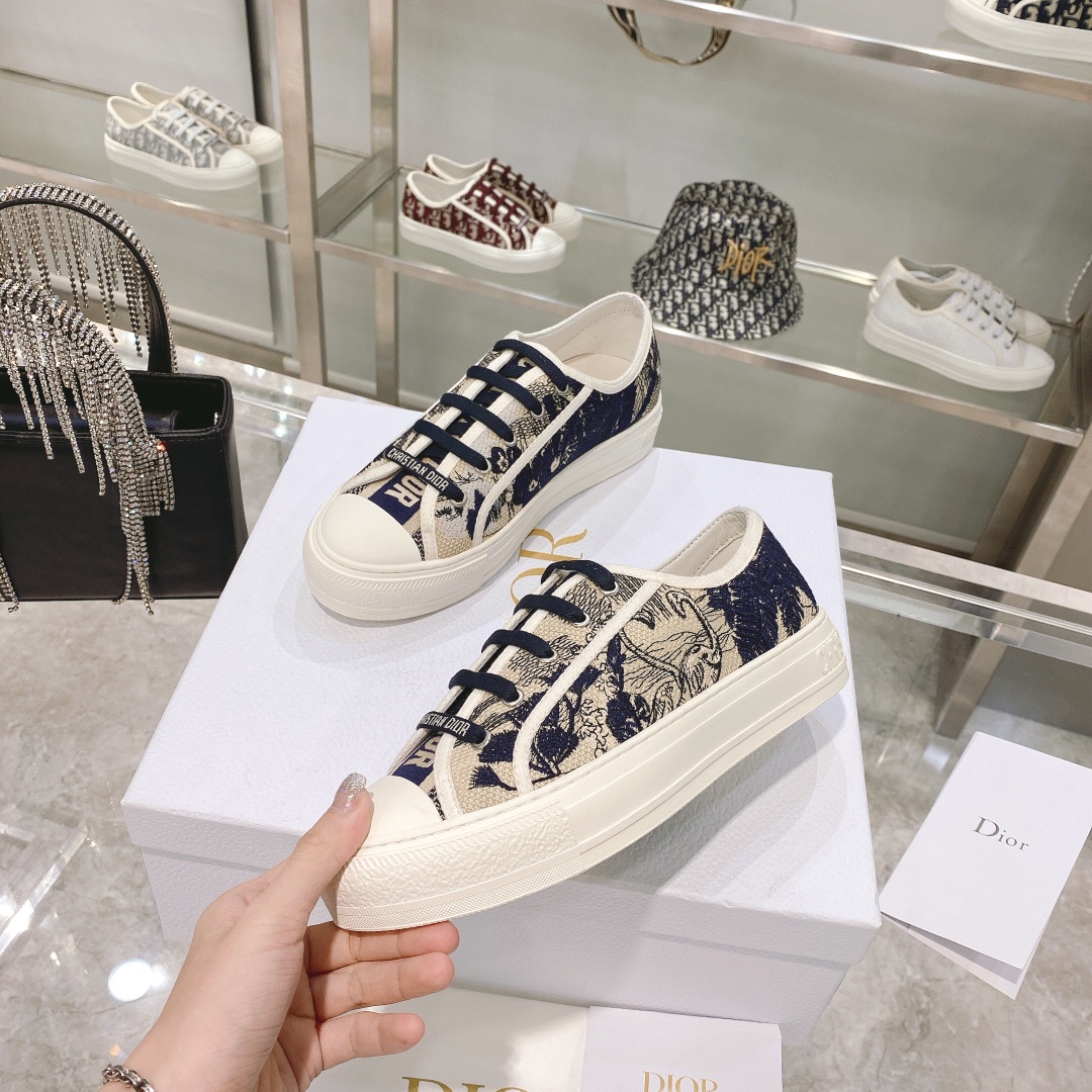 D*or sneakers