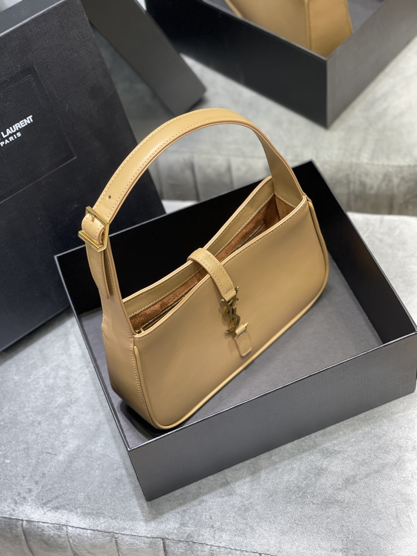 Y*L le5a7 vintage bag-25x14x6cm