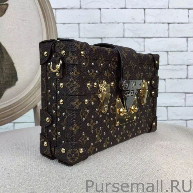 Petite Malle Studs Monogram Canvas M42527