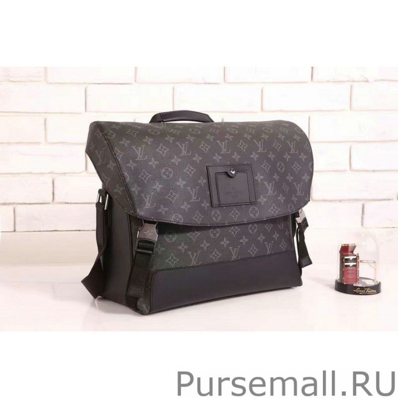 Messenger MM Voyager Monogram Eclipse M40510