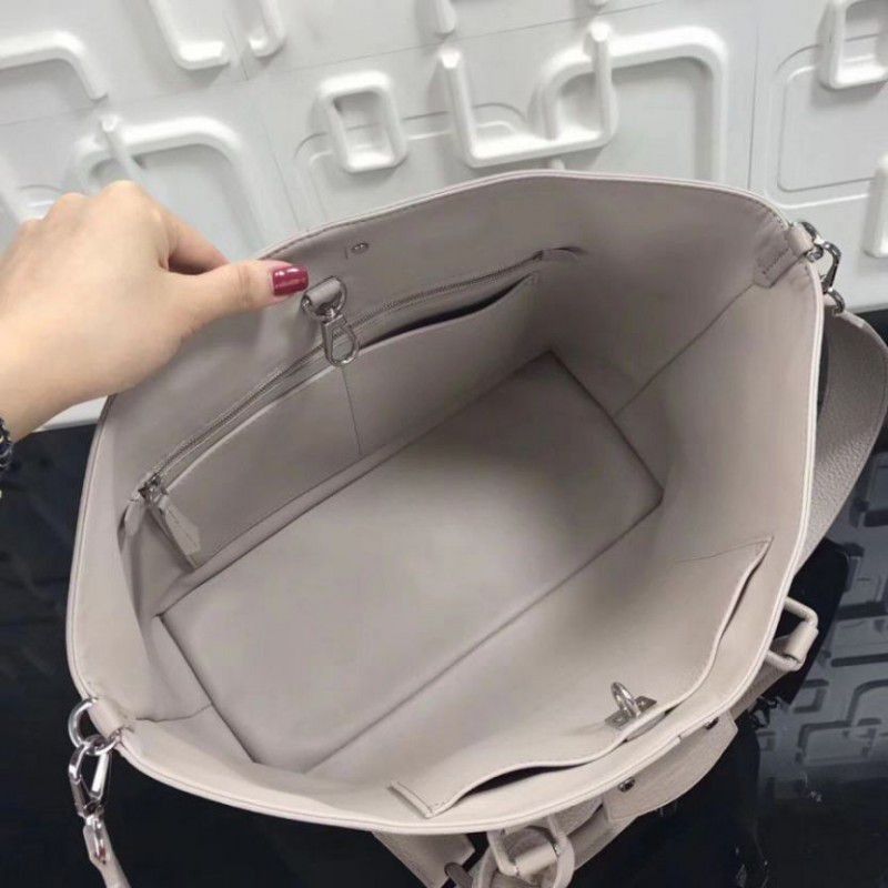 Galet Pernelle Bag M54779