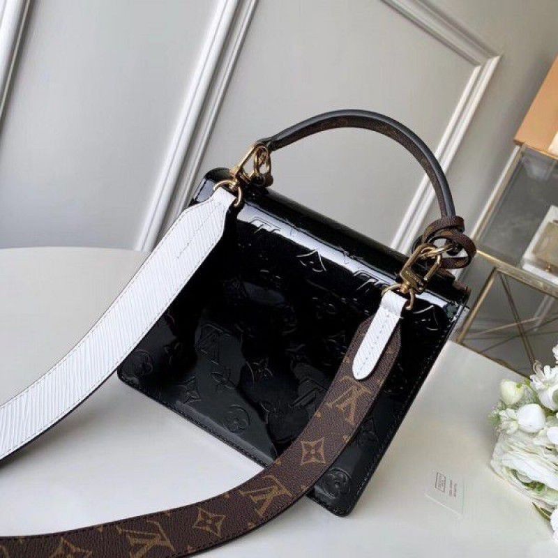 Spring Street Bag Monogram Vernis M90375