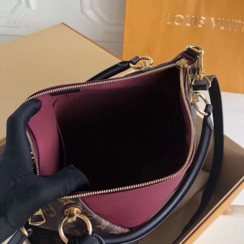 V Tote MM Monogram Canvas M43949