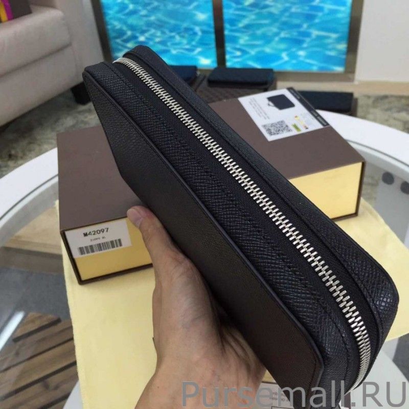 Zippy XL Wallet Taiga Leather M42097