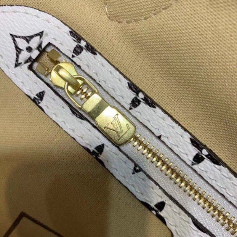 Neverfull MM Giant Monogram Canvas M44568
