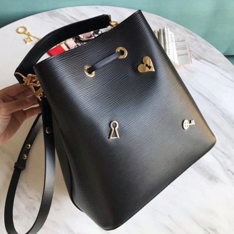 Epi Neonoe Bag Love Lock M53237