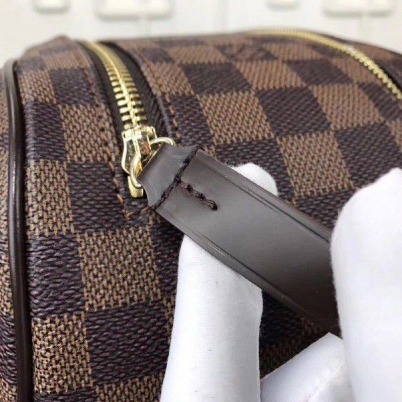 King Size Toiletry Bag Damier Ebene N47527