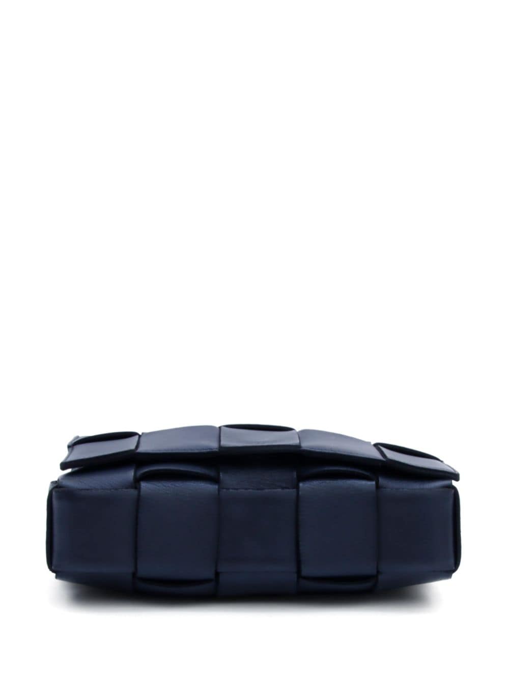 Bo*te*ga ve*ne*ta   2010s-2020s cassette shoulder bag