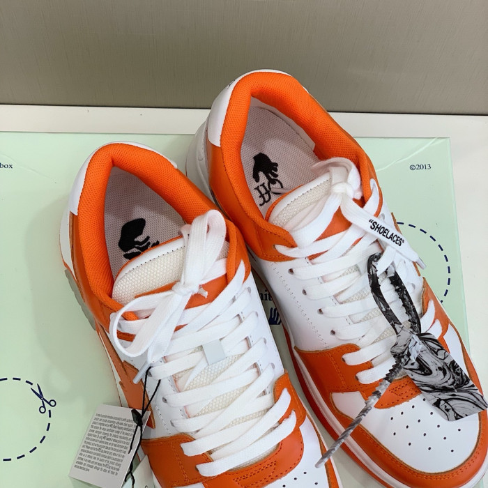OFF WHITE™ C/O VIRGIL ABLOH OUT OF OFFICE LOW-TOP LEATHER SNEAKERS "OOO"