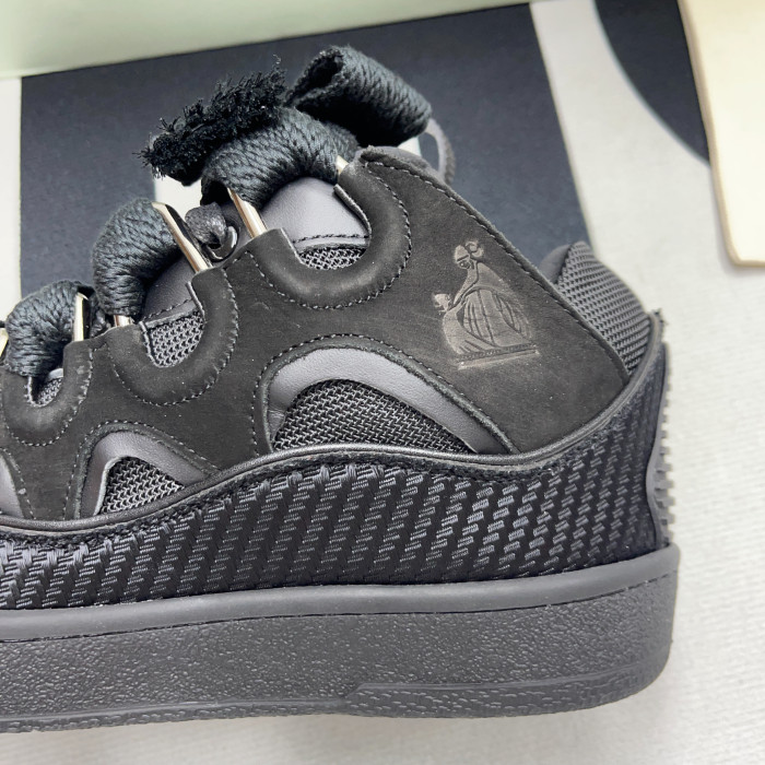 Lanu1n low top sneaker lv912