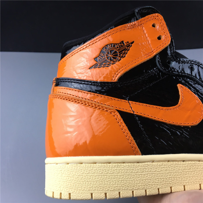 Air Jordan 1 Retro High Shattered Backboard 3.0 – 555088-028