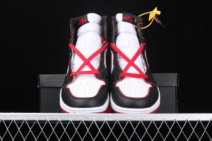Air Jordan 1 High OG “Bloodline” 555088-062