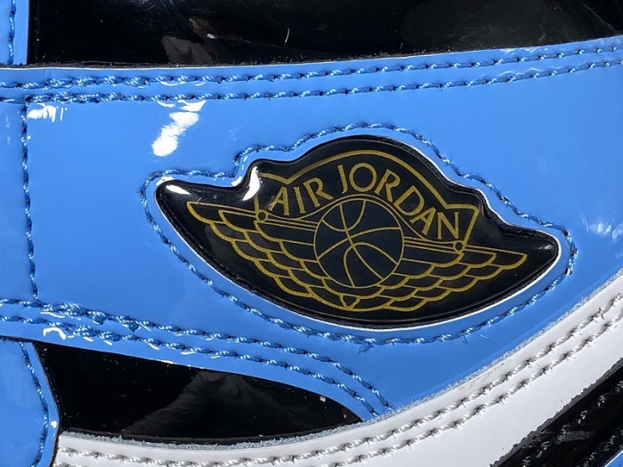 Air Jordan 1 Retro High OG “Fearless” CK5666-100