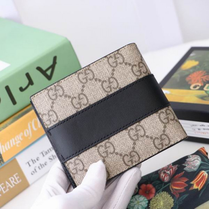 G*u*i wallet 451240 11*9