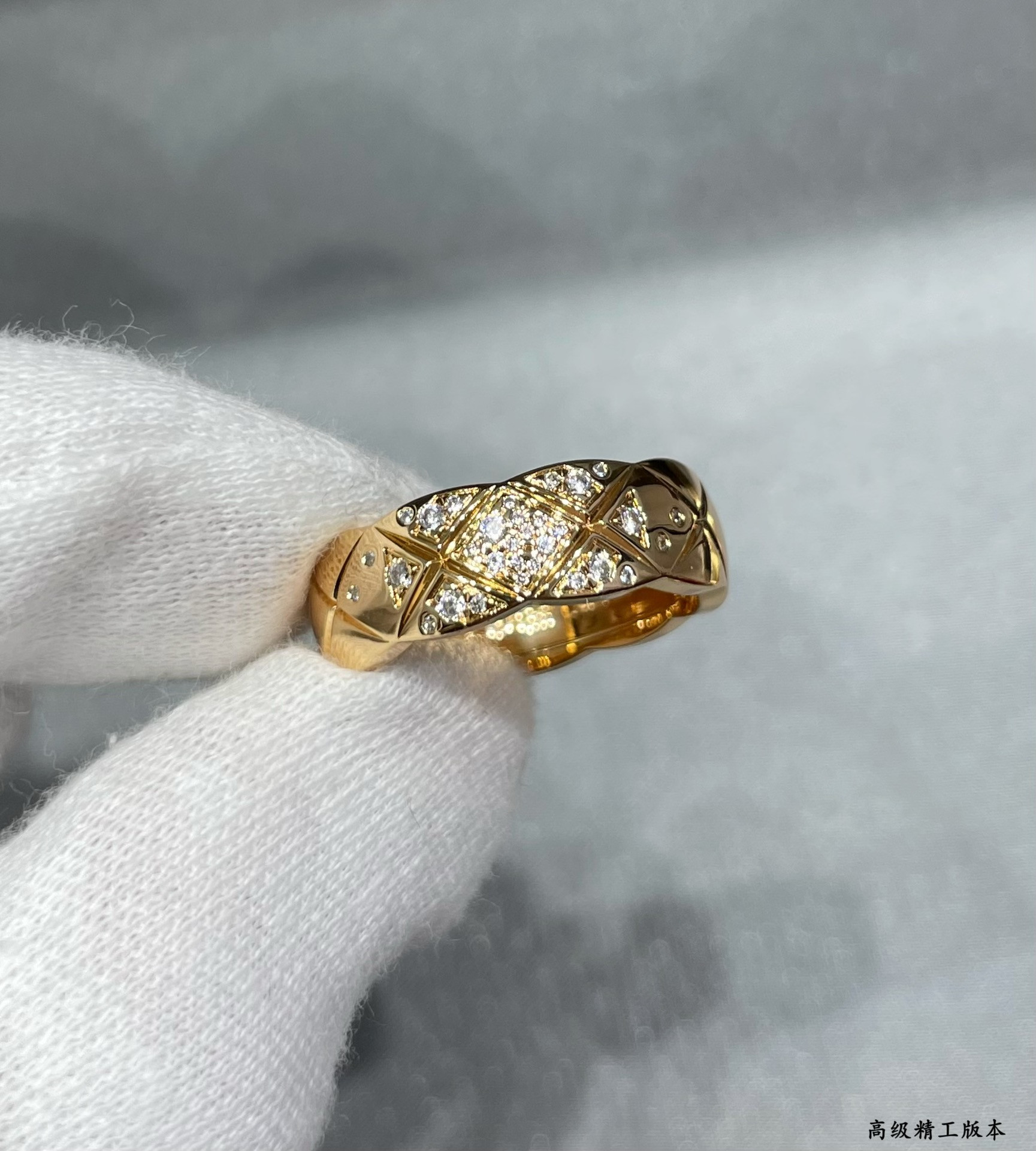 Ch**el Wide D1am0nd Ring
