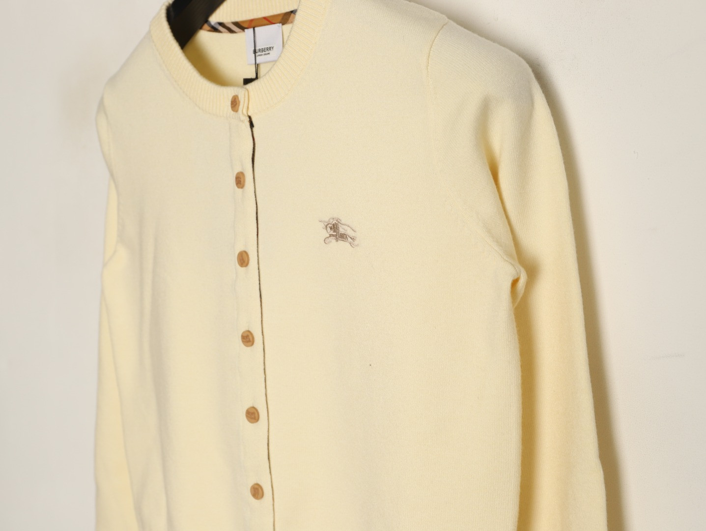 Bv*b*rry Cardigan