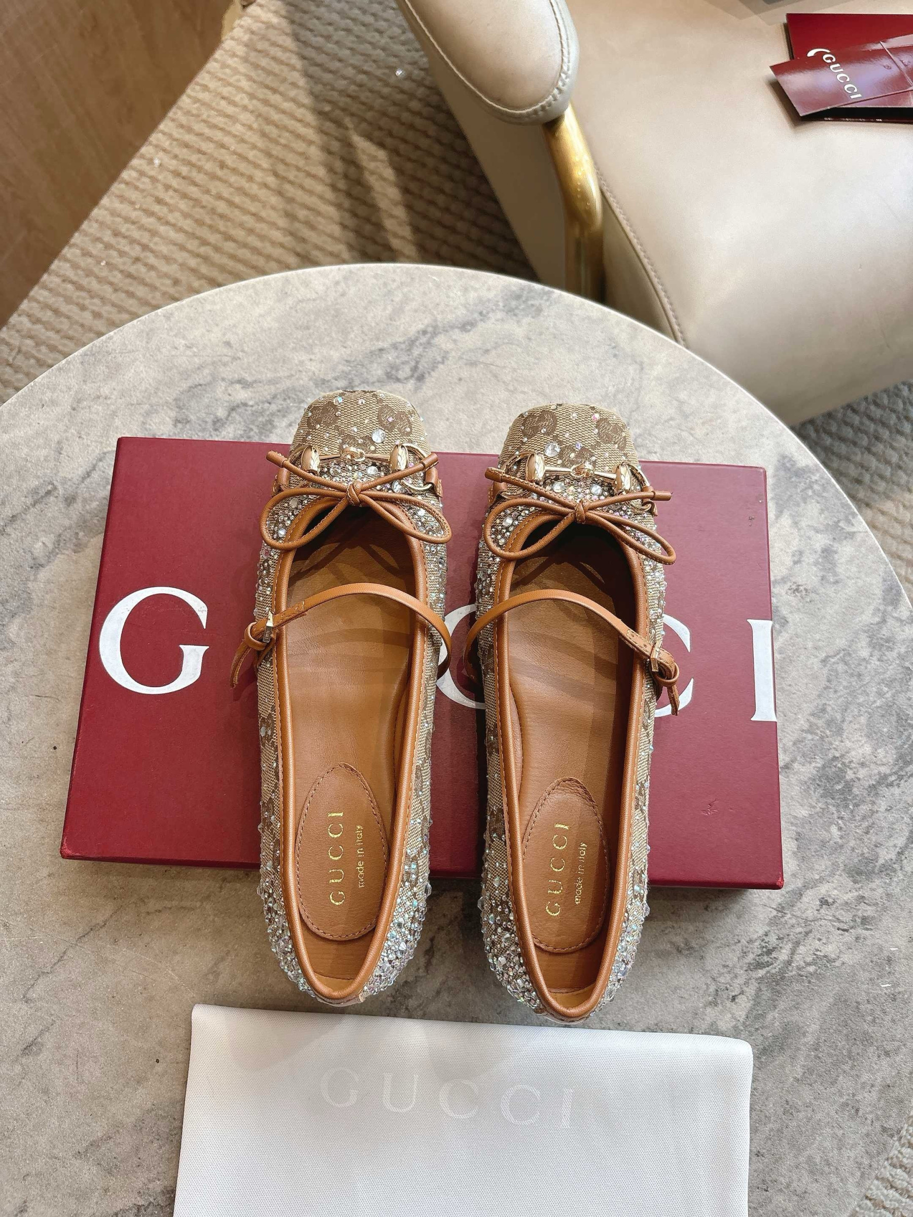 UA Gvc*1 Horsebit GG canbas Ballet Flats