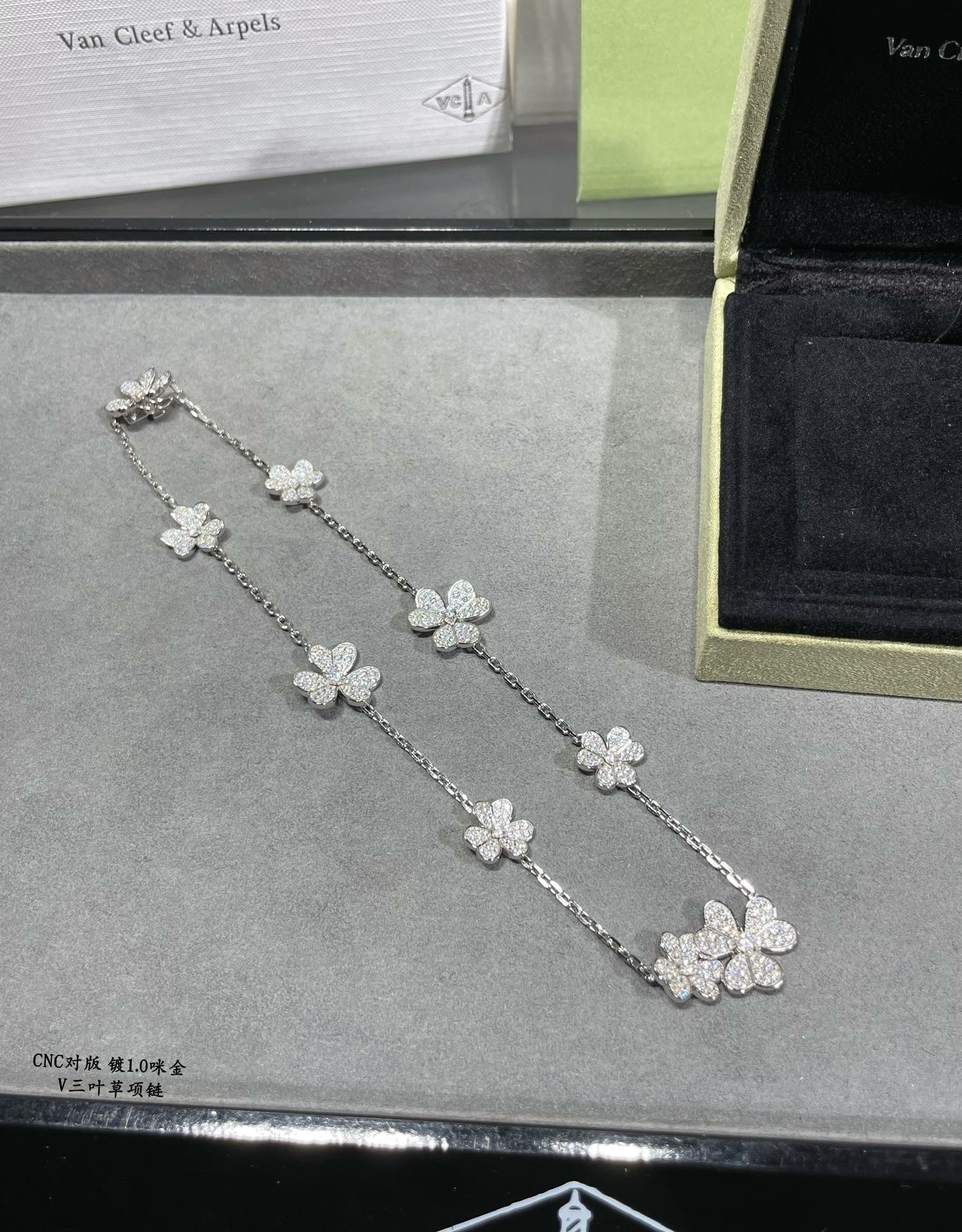 V*n Cl**f & Arpels Necklace