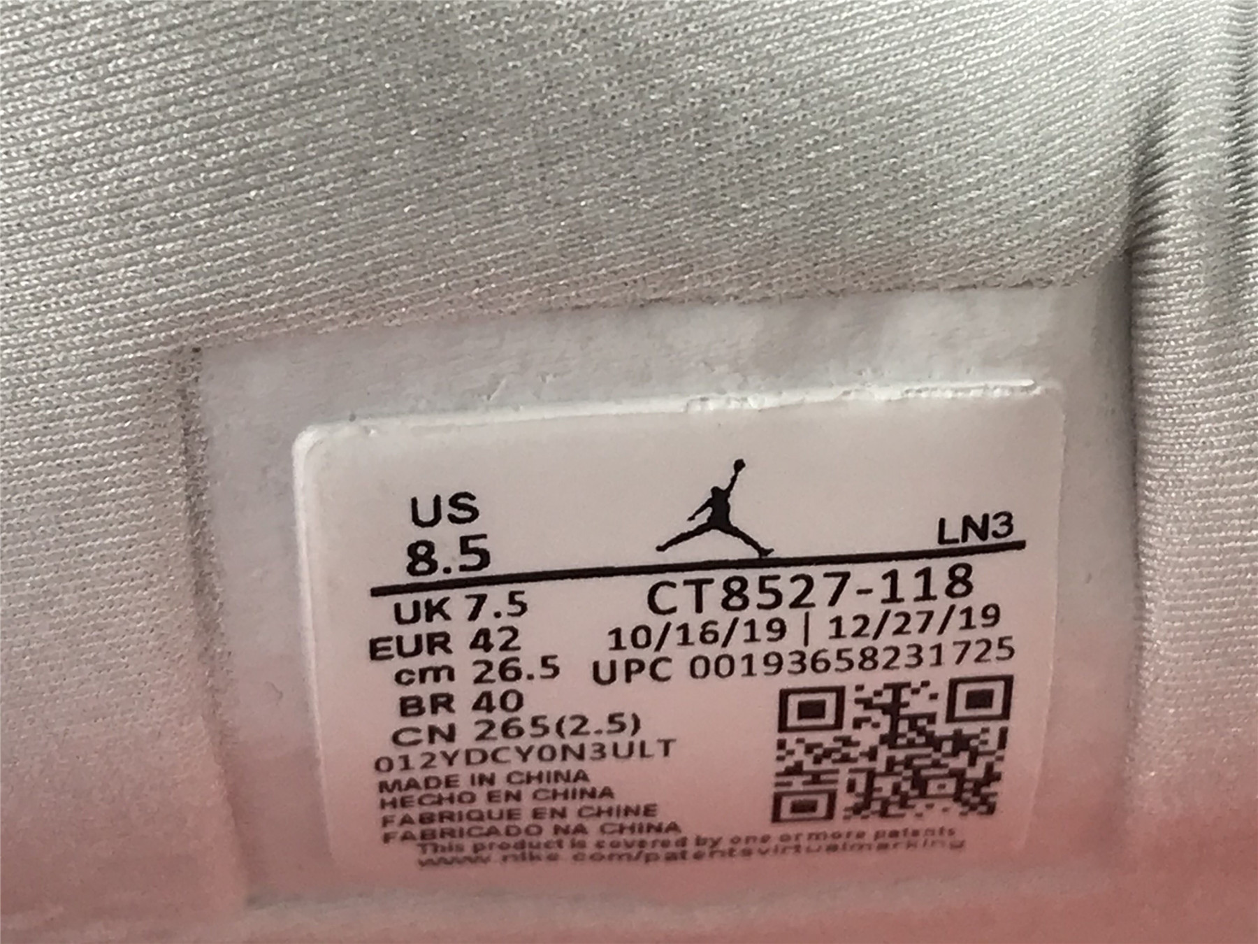 UA AIR JORDAN 4 RETRO METALLIC ORANGE