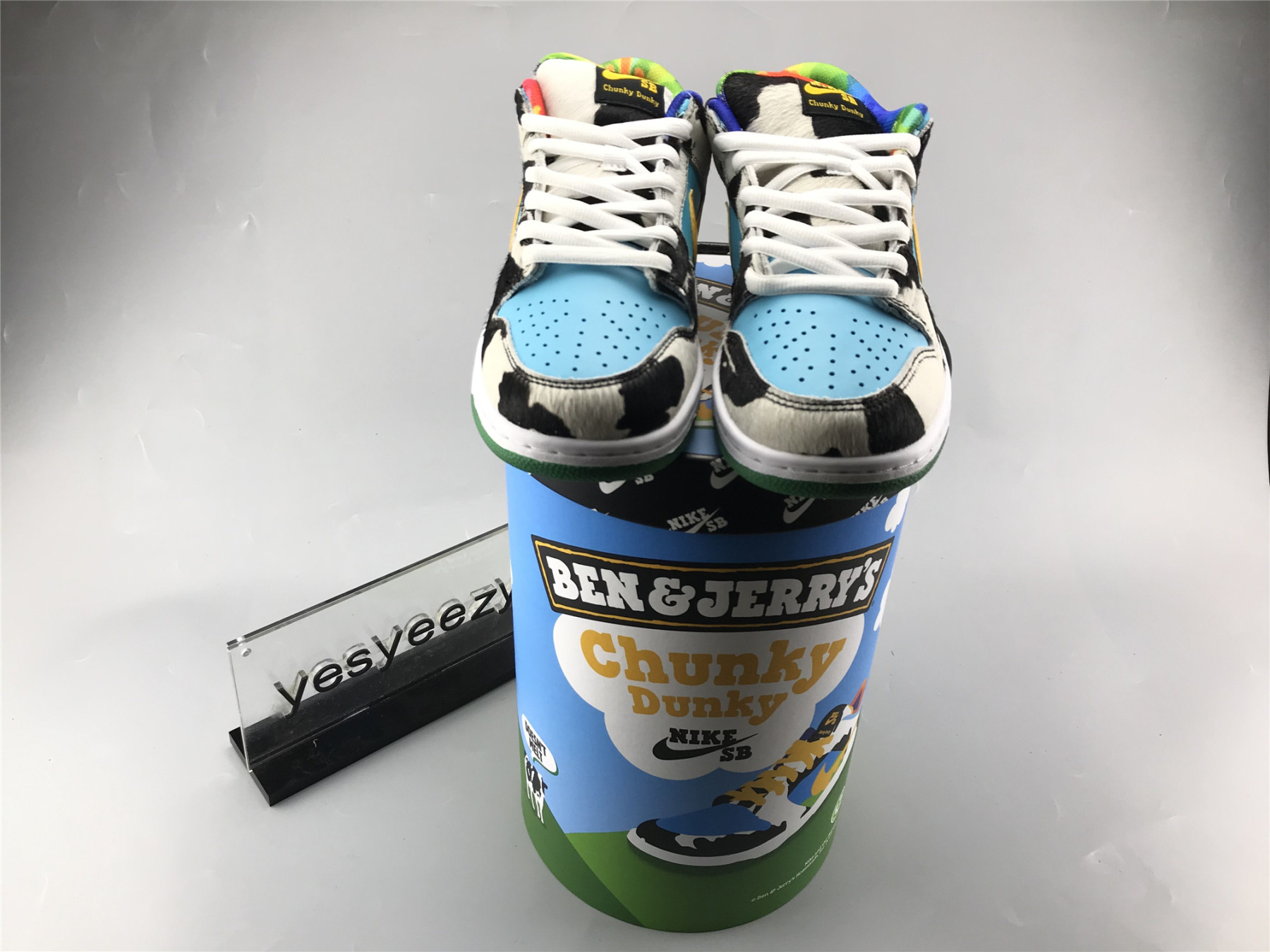 UA NIKE SB DUNK LOW X BEN & JERRY