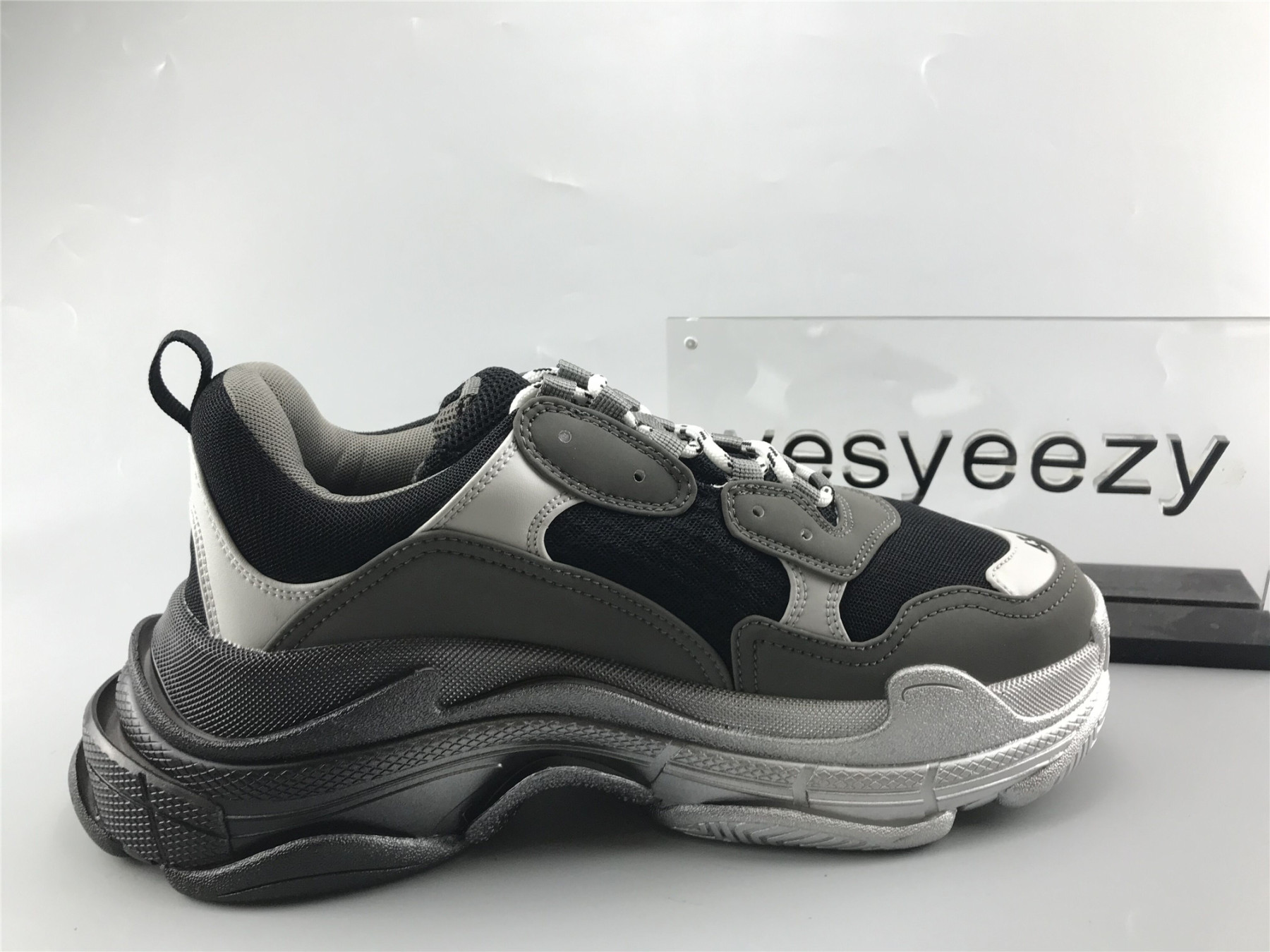 UA TRIPLE S SNEAKER BLACK GREY SILVER