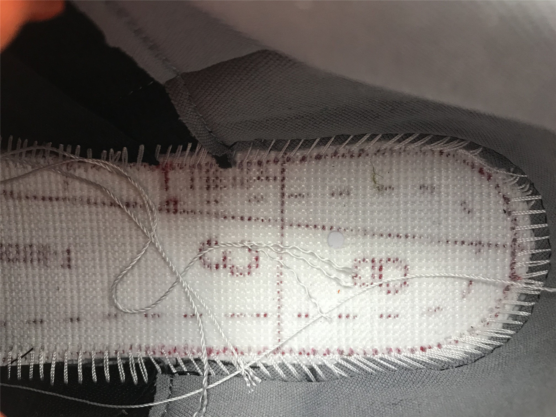 UA AIR JORDAN 3 RETRO 
