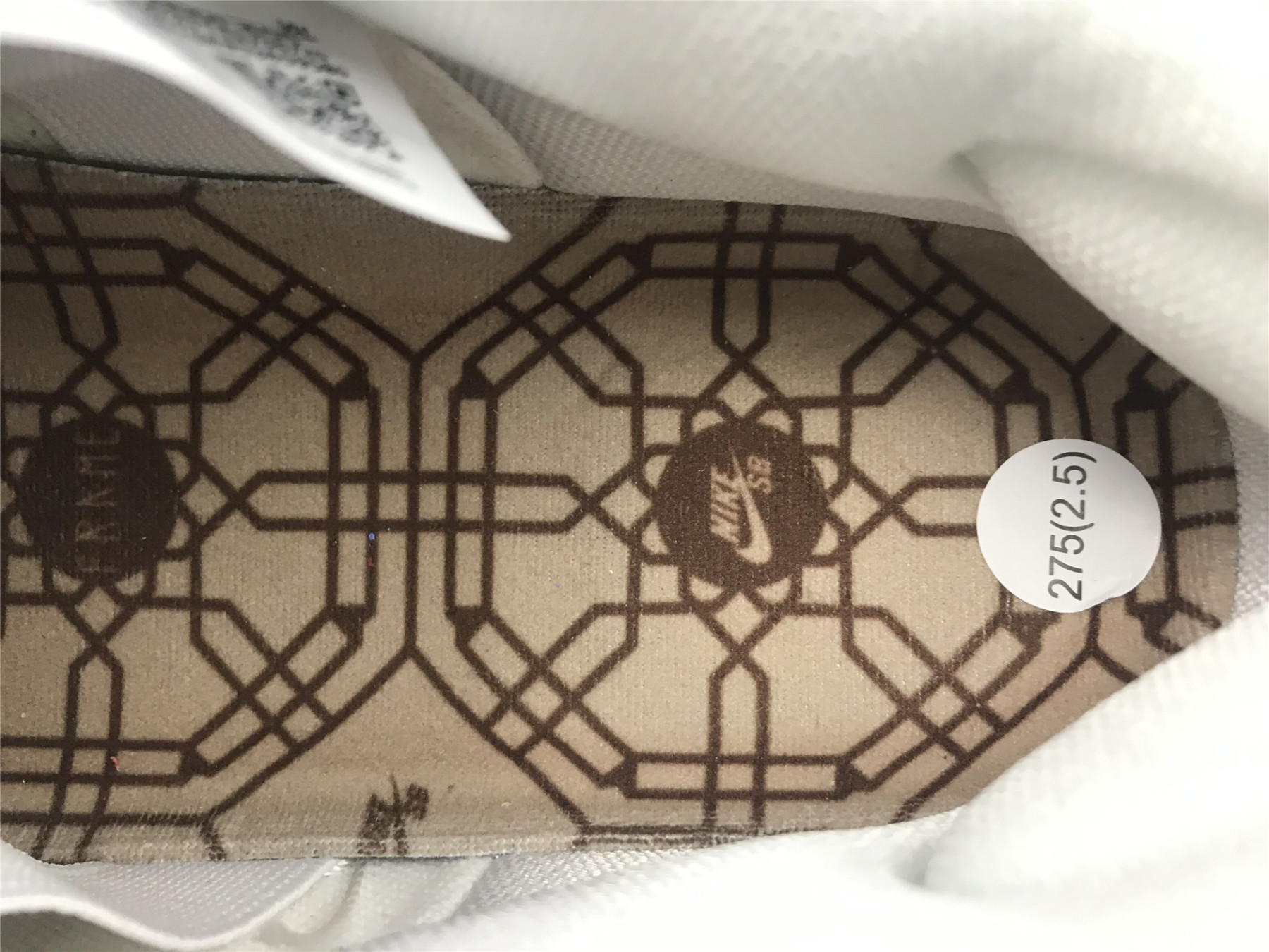 UA NIKE FRAME SKATE X DUNK LOW SB "HABIBI"
