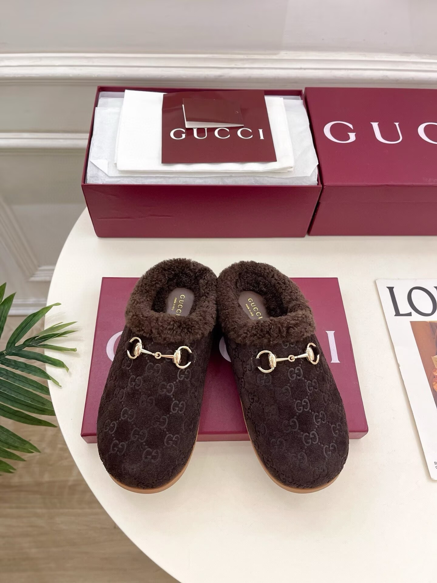 UA Gvc*1 Mules